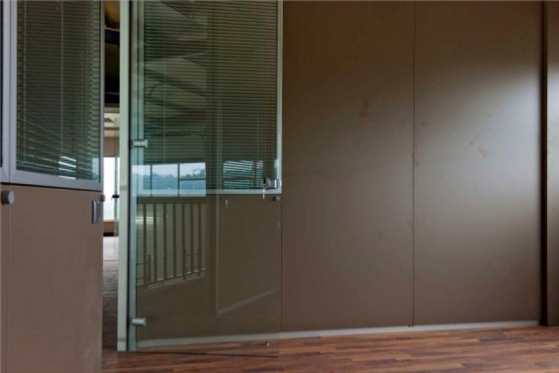 Instalação de Divisória de Ambiente Vidro Caldas Novas - Divisória com Vidro