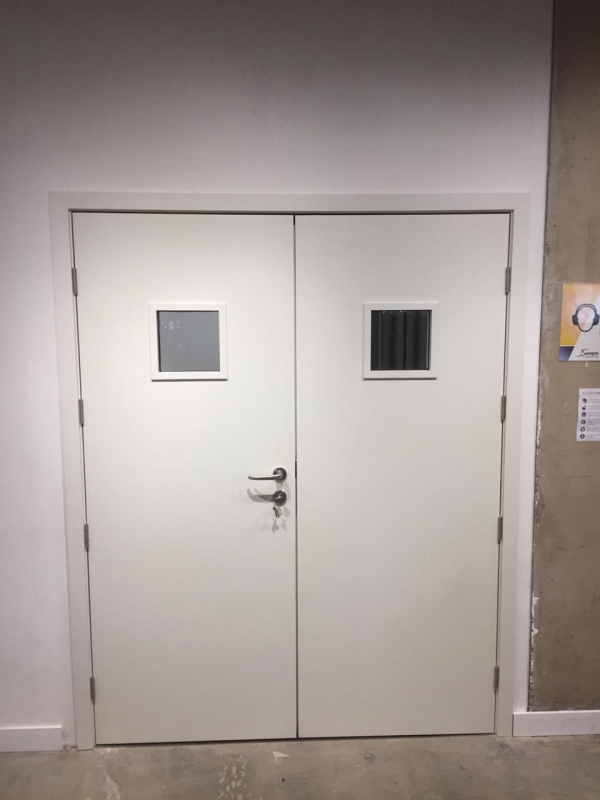Porta de Madeira Isolamento Acústico Valor Quixadá - Porta de Isolamento Acústico