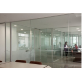 divisória de vidro temperado escritório orçar Poá